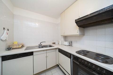 2 bedroom flat for sale, Windsor Way, London W14