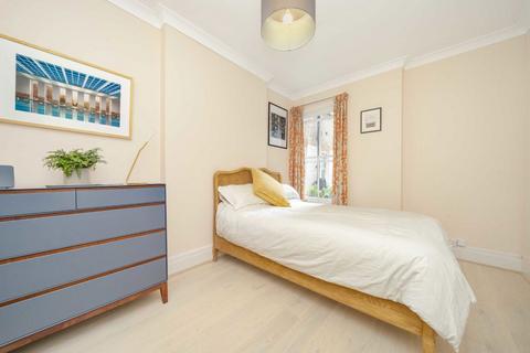 2 bedroom flat for sale, Westville Road, London W12