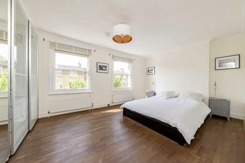 3 bedroom flat for sale, Minford Gardens, London W14