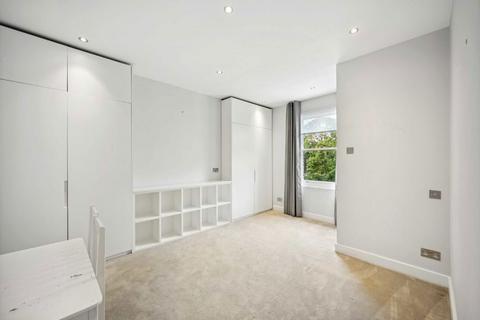 52 Ravenscourt Road, London, W6 0UG