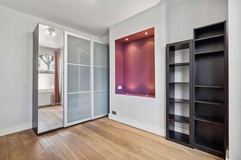 2 bedroom maisonette for sale, Adelaide Grove, London W12