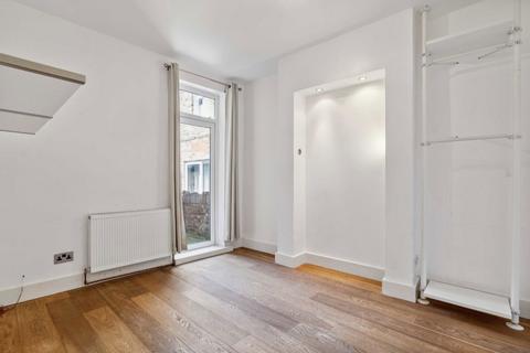 65 Adelaide Grove, London, W12 0JX