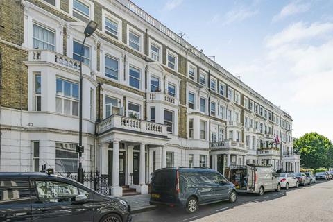 2 bedroom flat for sale, Comeragh Road, London W14