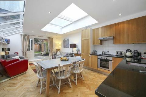 2 bedroom flat for sale, Ellerslie Road, London W12