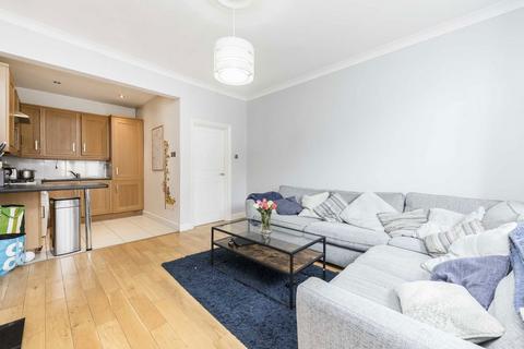 1 bedroom flat to rent, Coningham Road, London W12