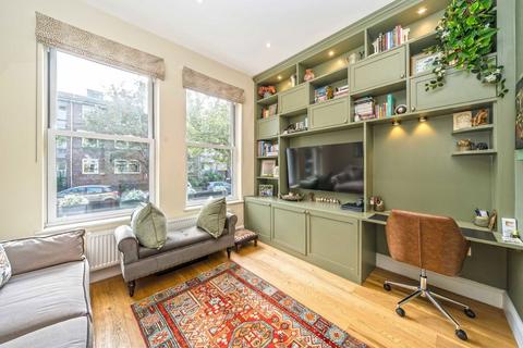 1 bedroom flat for sale, Netherwood Road, London W14