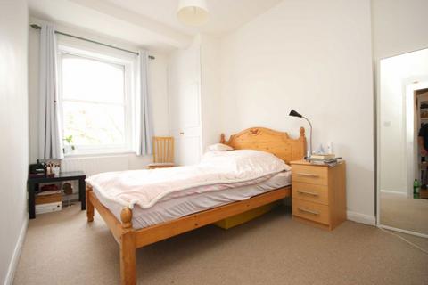 2 bedroom flat to rent, Hammersmith Grove, London W6