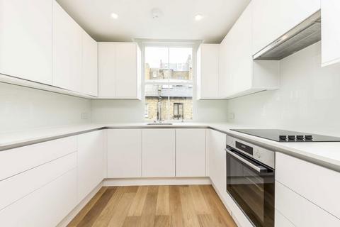 5 bedroom terraced house to rent, Russell Gardens Mews, London W14