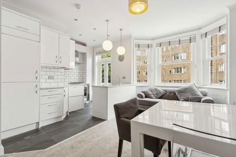 1 bedroom flat for sale, Barons Court Road, London W14