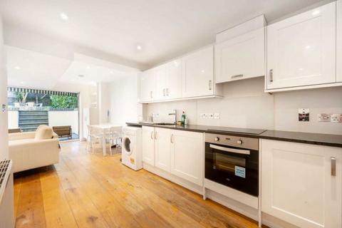 1 bedroom flat to rent, Tadmor Street, London W12