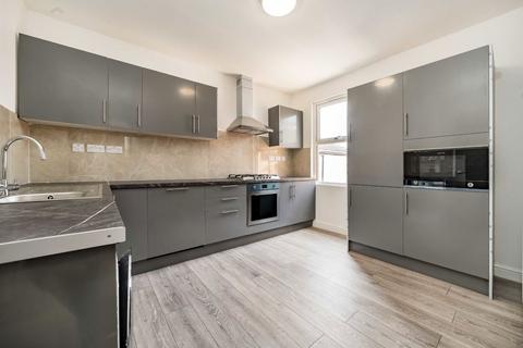 2 bedroom flat for sale, Grange Road, London NW10