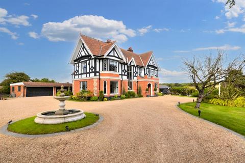 5 bedroom detached house for sale, Childerditch Lane, Little Warley, Brentwood