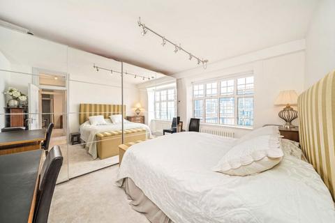 1 bedroom flat for sale, Heathfield Terrace, London W4