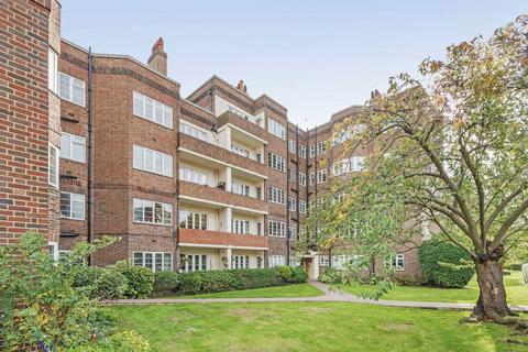 2 bedroom flat for sale, Chiswick Village, London W4