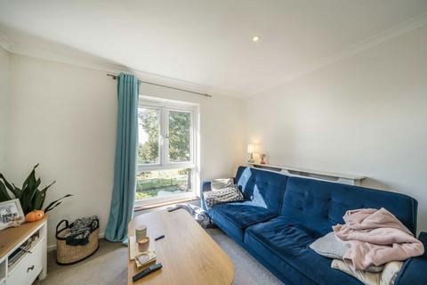 1 bedroom flat for sale, Anstice Close, London W4