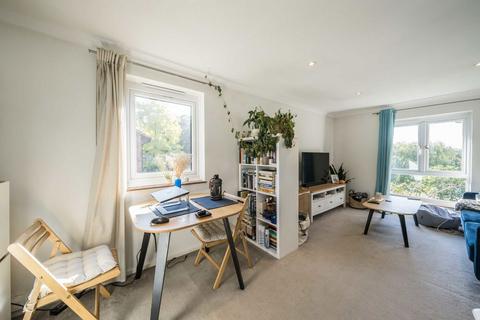 1 bedroom flat for sale, Anstice Close, London W4