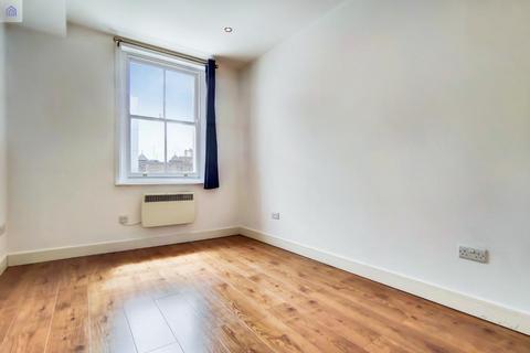 2 bedroom apartment to rent, Whitechapel Road, London E1