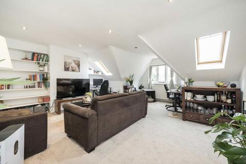 1 bedroom flat for sale, Grange Road, London W4