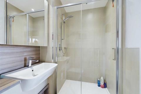 50, Munster Court Bollo Bridge Road, London, W3 8UU