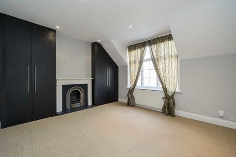 4 bedroom semi-detached house for sale, Flanders Road, London W4