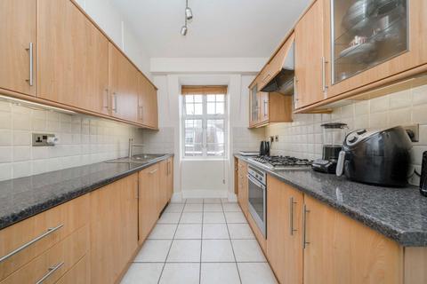 2 bedroom flat to rent, Heathfield Terrace, London W4