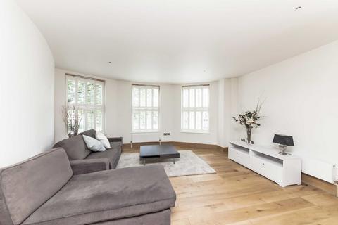 1 bedroom flat to rent, Upham Park Road, London W4