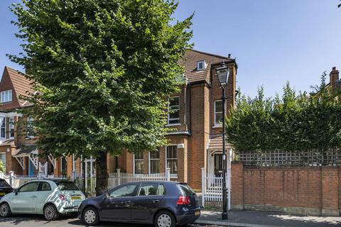 3 bedroom flat to rent, Esmond Road, London W4