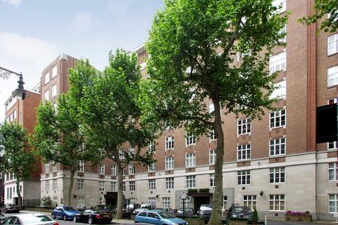 2 bedroom flat for sale, Chesterfield Gardens, London W1J