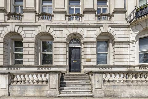 undefined, Piccadilly, London W1J