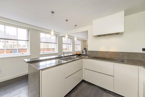 3 bedroom flat for sale, Grosvenor Square, London W1K