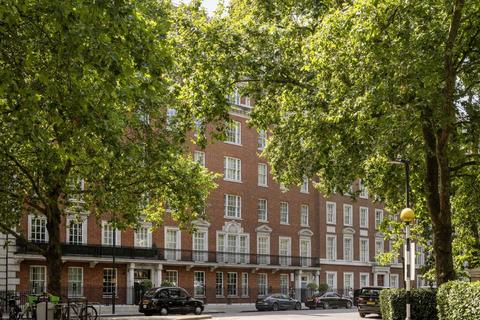 7 bedroom flat for sale, Grosvenor Square, London W1K