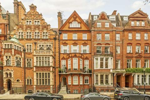 Cadogan Square, London SW1X