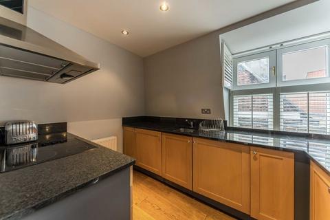 1 bedroom flat for sale, Maddox Street, London W1S