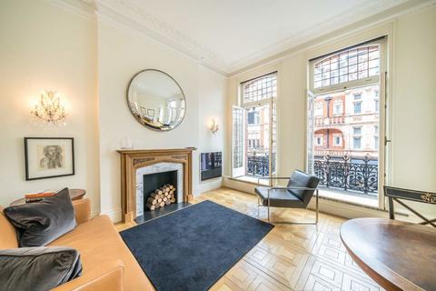 1 bedroom flat for sale, South Audley Street, London W1K