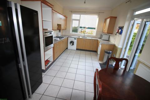 4 bedroom semi-detached house to rent, Earlsdon, Coventry CV5