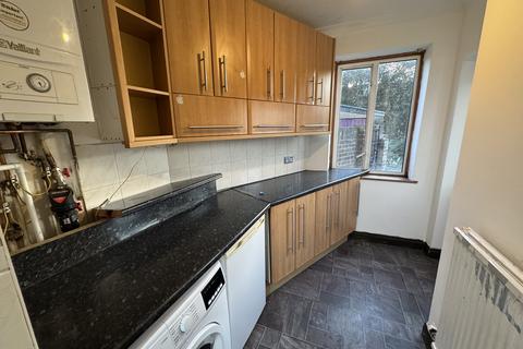 undefined, Ellerdine Road, HOUNSLOW TW3