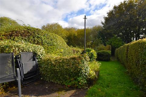 2 bedroom terraced house for sale, Watkinson Road, Halifax, West Yorkshire, HX2