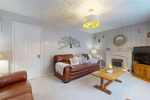 3 bedroom end of terrace house for sale, St. Georges Estate Road, Portland