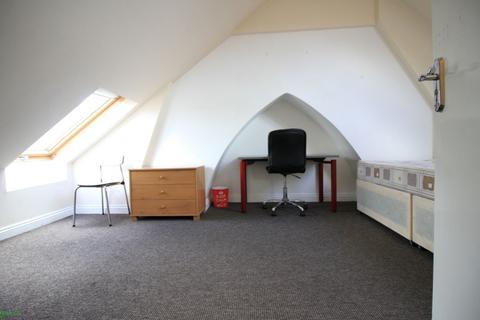 5 bedroom terraced house to rent, West Midlands, Coventry CV2