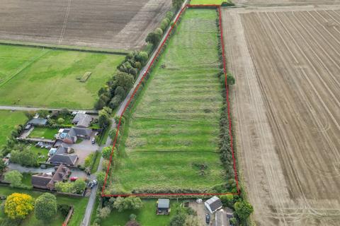 Land for sale, Newark, Lincolnshire