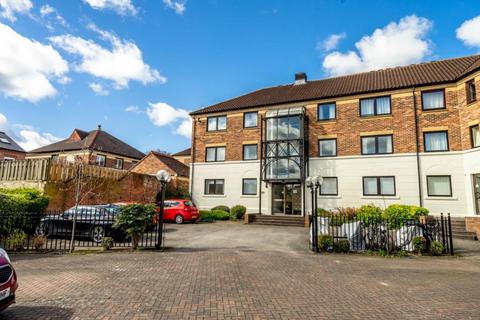 2 bedroom flat for sale, Postern Close, York, YO23