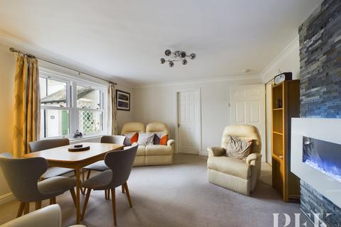 2 bedroom apartment for sale, Howrahs Court, Keswick CA12