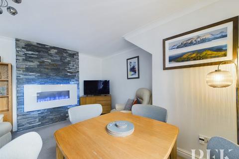 2 bedroom apartment for sale, Howrahs Court, Keswick CA12