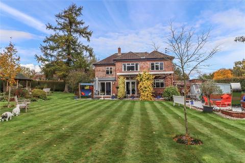 4 bedroom detached house for sale, Barncroft, Appleshaw, Andover, Hampshire, SP11