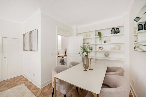 2 bedroom apartment for sale, De Vere Mews, Kensington, W8