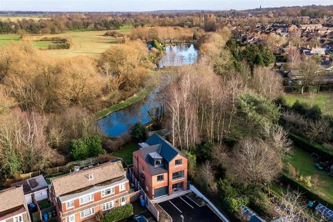 4 bedroom house for sale, Brookside Avenue, Lymm WA13