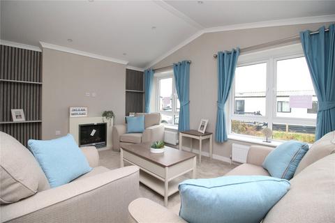 2 bedroom park home for sale, Cul de Sac, Naish Estate, Barton On Sea, Hampshire, BH25