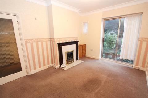 11 Lodge Road, Wallington, SM6 0TZ