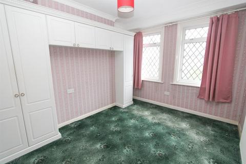 11 Lodge Road, Wallington, SM6 0TZ