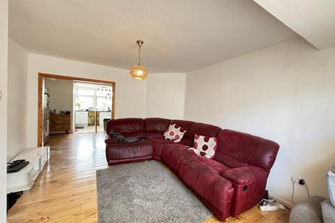 3 bedroom end of terrace house for sale, Thirlmere Avenue, Tilehurst, Reading, RG30